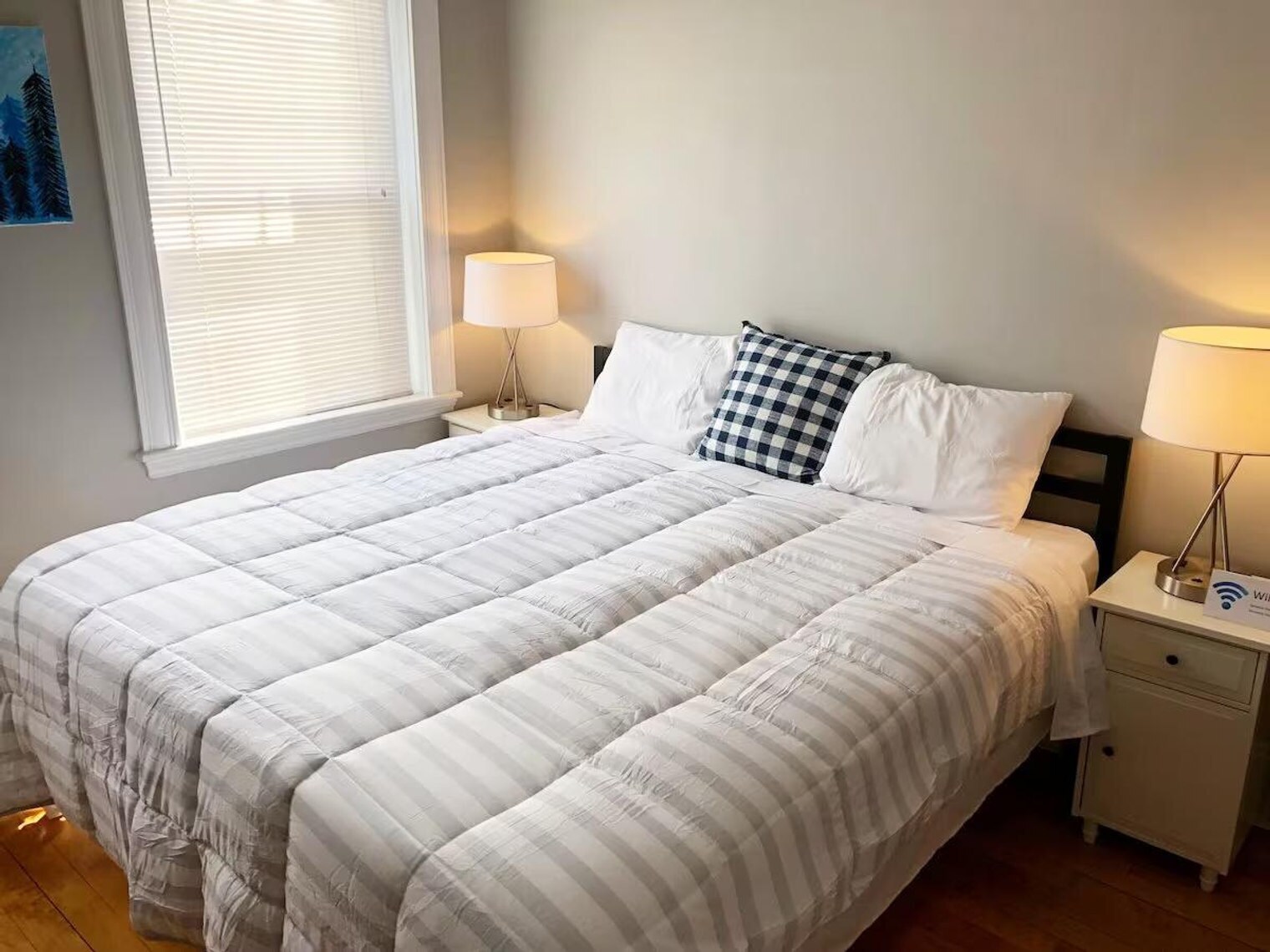 Building Photo - 20 Fordham Rd