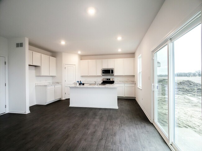 Building Photo - 11490 Thomas St