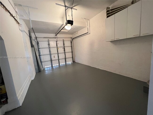 Building Photo - 15874 NW 12th Ct