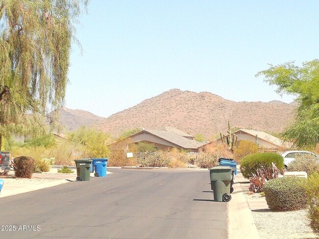 Building Photo - 4639 E Laredo Ln