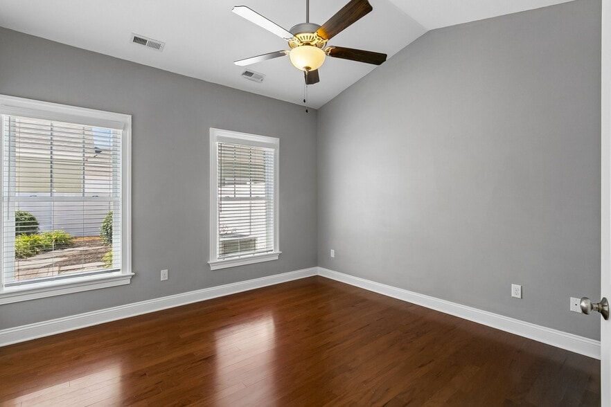 Building Photo - 6905 Colemans Crossing Ave