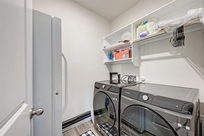 Building Photo - 1646 Homestead Farms Dr