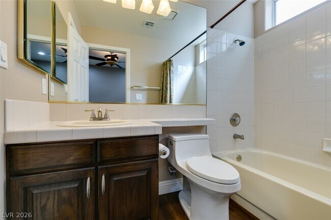 Building Photo - 54 Grossinger Ct