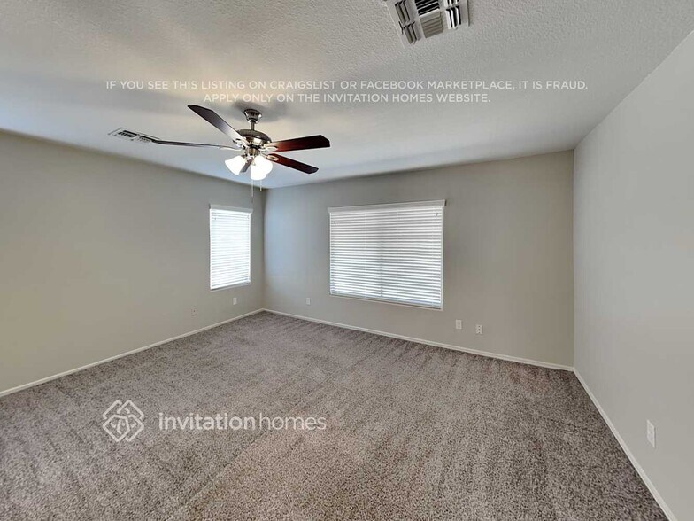 Building Photo - 12724 W Voltaire Ave