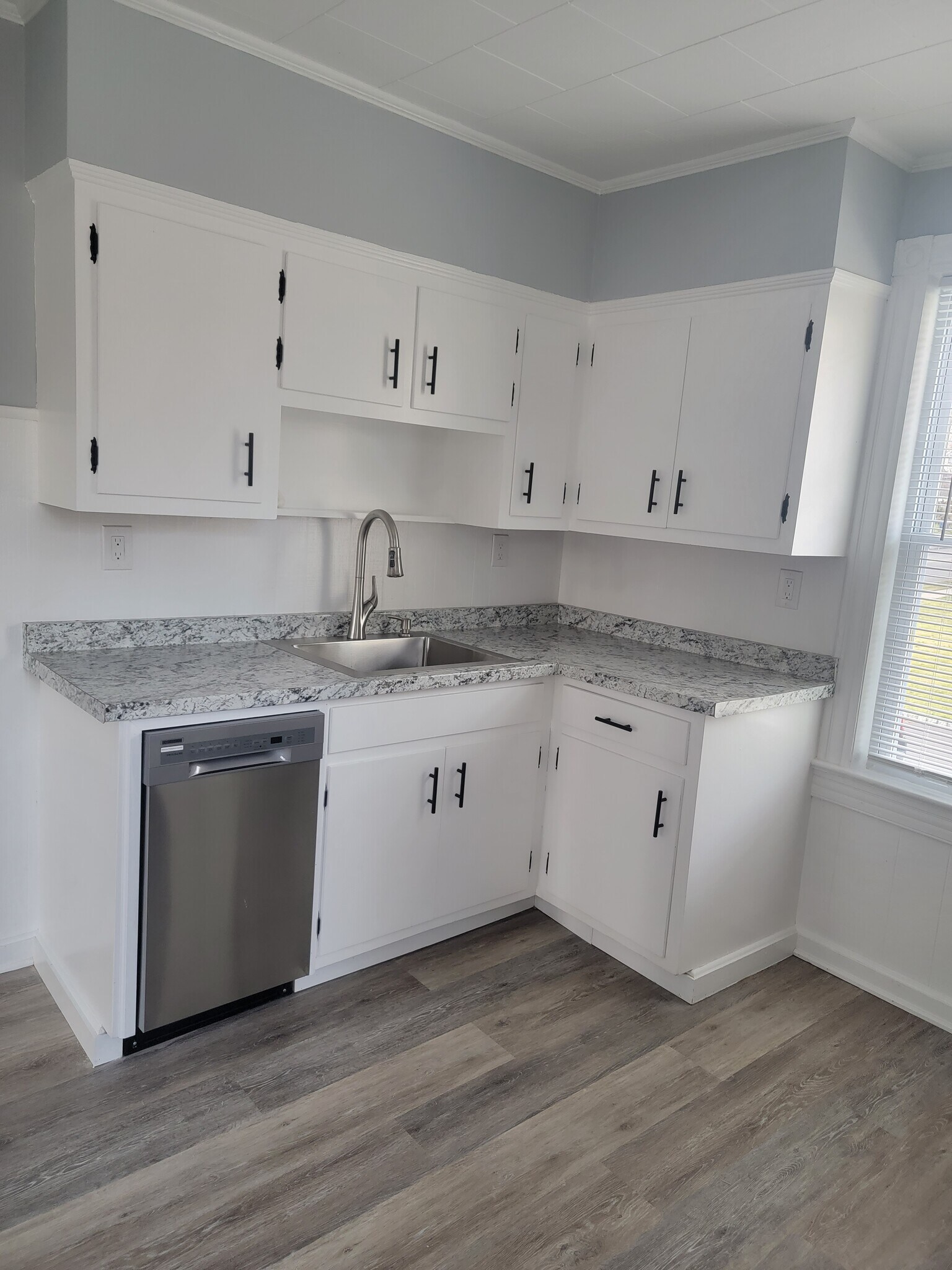 Updated kitchen with dishwasher and new appliances - 12 Ridge Ave