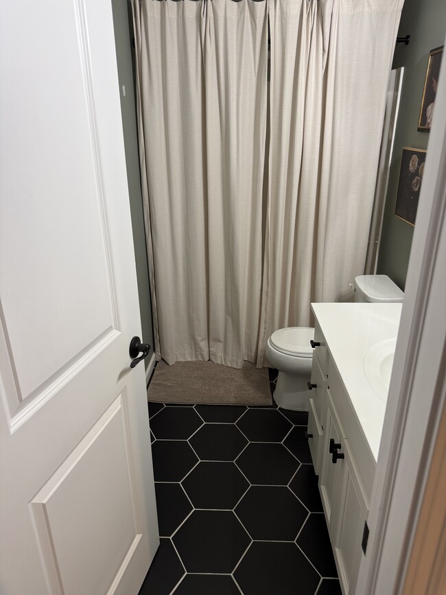 Building Photo - 7481 Autumn Joy Ave