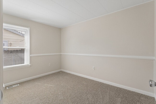 Building Photo - 30 Girard Ave