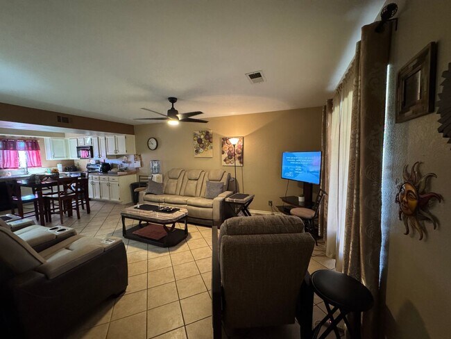 Building Photo - *2BR 2BA Furnished Condominium Riverfront with Dock, Private Beach