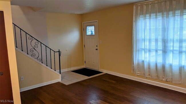 Building Photo - 31601 N Marginal Dr