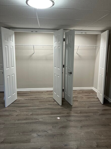 Bedroom 1 Closet - 1337 Cherokee Ave