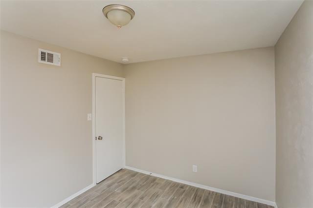 Building Photo - 476 Jones St