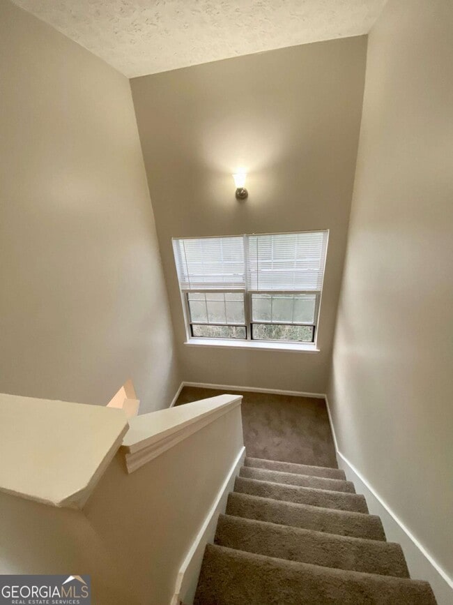 Building Photo - 3543 Sweetgum Ln