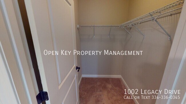 Building Photo - 1002 Legacy Dr