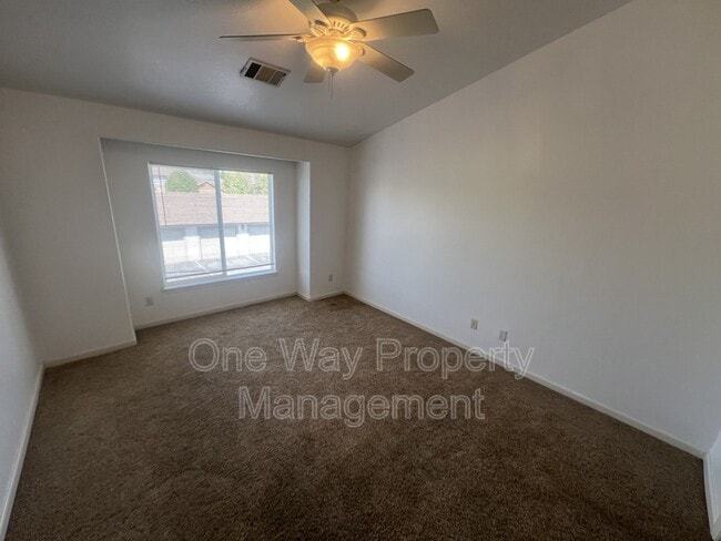 Building Photo - 5551 W 29th St