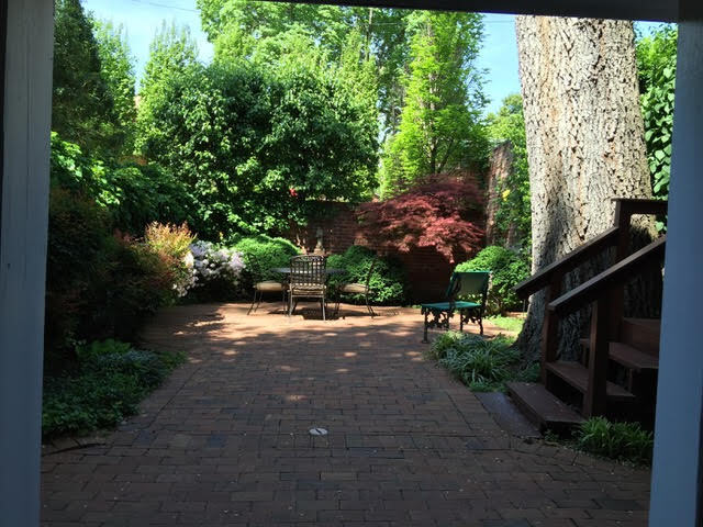 Building Photo - 1310 33rd St NW