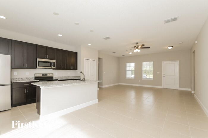 Building Photo - 222 Big Sioux Dr