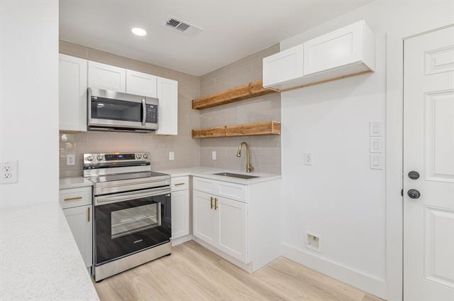 Building Photo - 2730 San Diego Dr