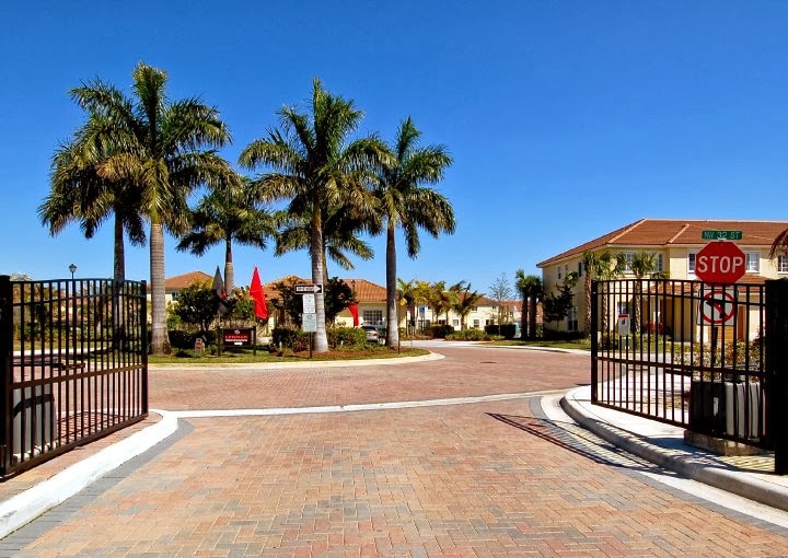 Building Photo - 3222 NW 31st Ter