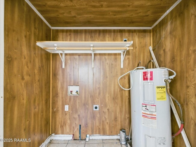 Building Photo - 111 Sternberg Dr