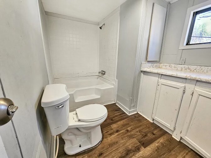 Building Photo - 412 McElhaney Rd