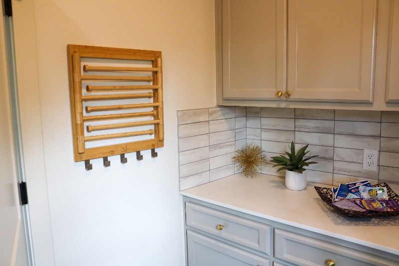 Building Photo - 805 SW 2nd St