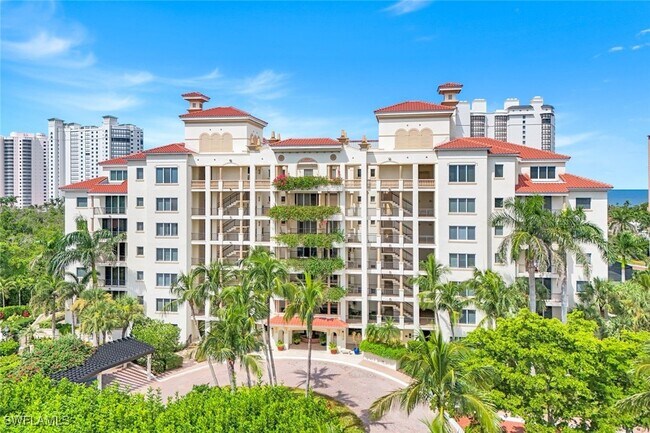 Building Photo - 8720 Bay Colony Dr
