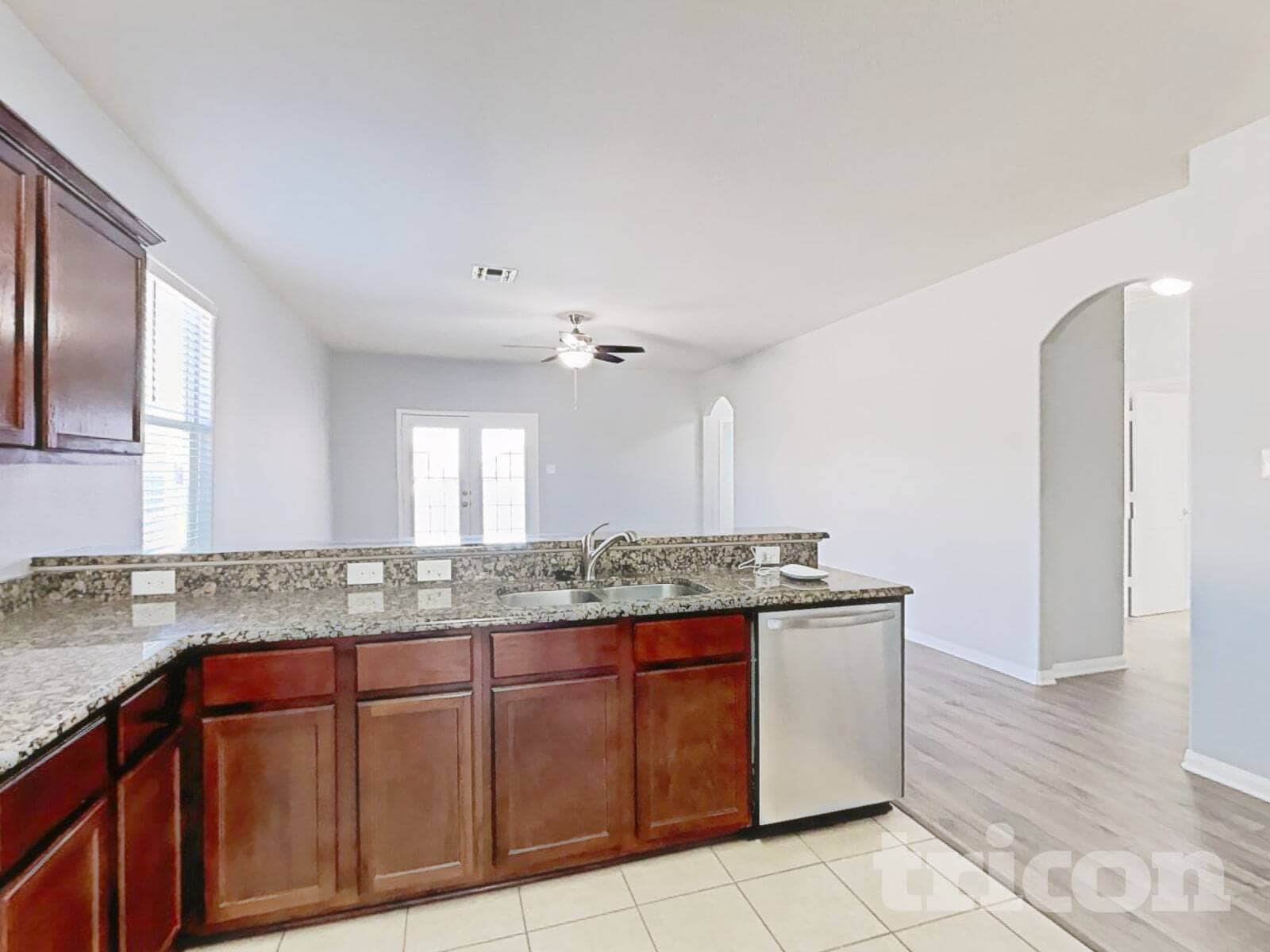 Building Photo - 417 Sapphire Ln