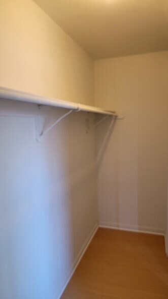 Building Photo - 2810 Cantabrian Dr