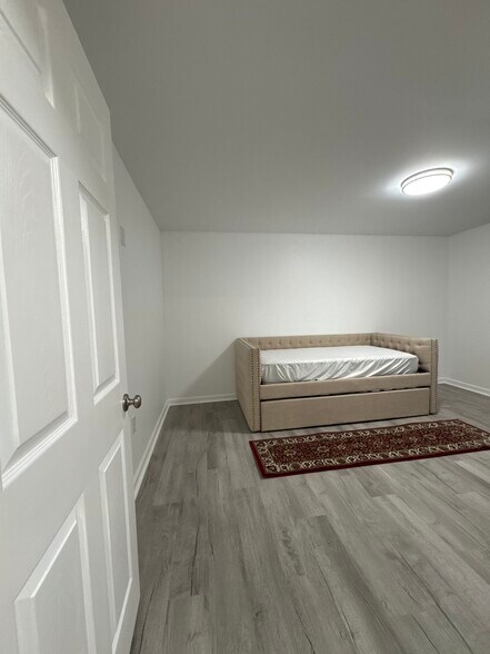 Bedroom 2 - 1042 Laurel Grove Rd