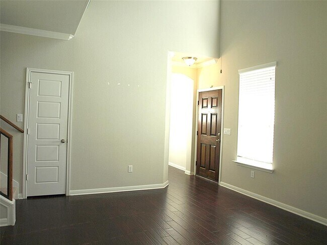 Building Photo - 213 Parable Cove