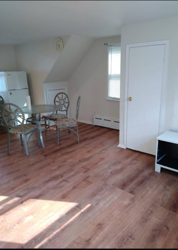 333 Brush Hollow Rd 333 Brush Hollow Rd Westbury NY 11590 Apartment