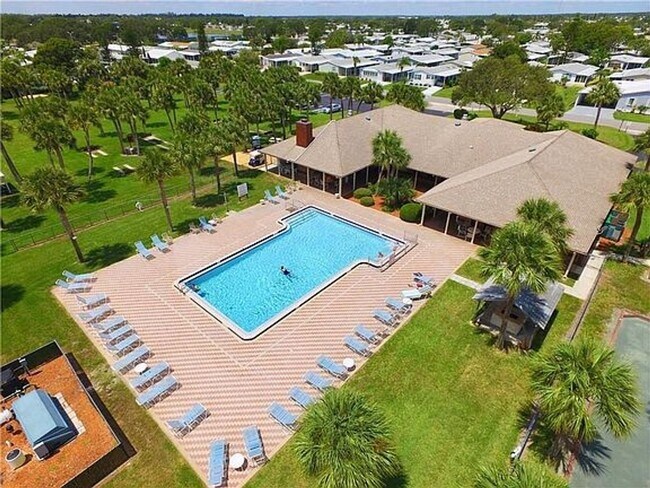 Building Photo - Nice 3 Bedroom 2 Bath Home Built in 2021 A...