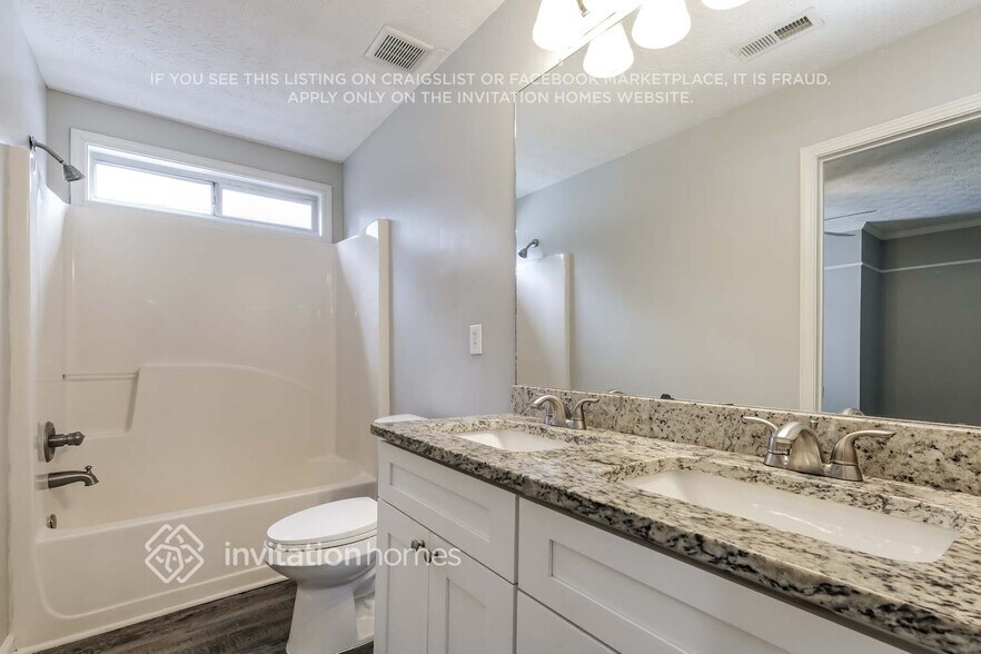 Building Photo - 2039 Ridgestone Landing SW