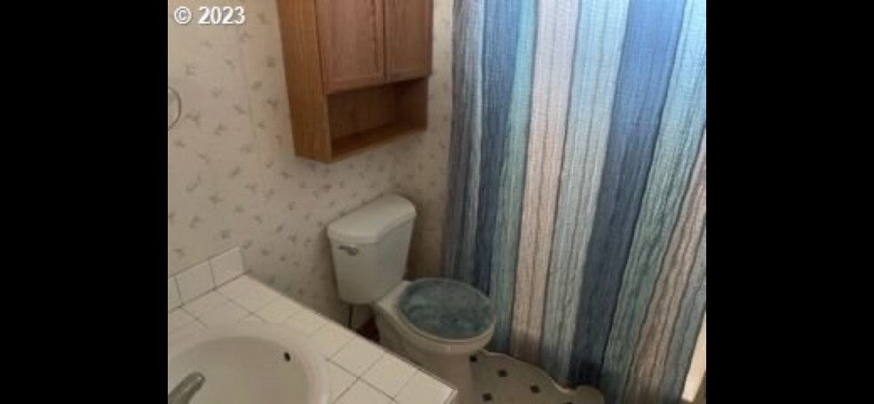 Building Photo - 50350 Cowens Rd