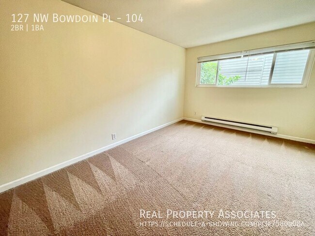 Building Photo - 127 NW Bowdoin Pl