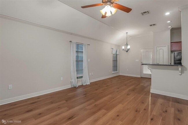 Building Photo - LEGACY BEAUTY.. Close to Barksdale Air Force Base..