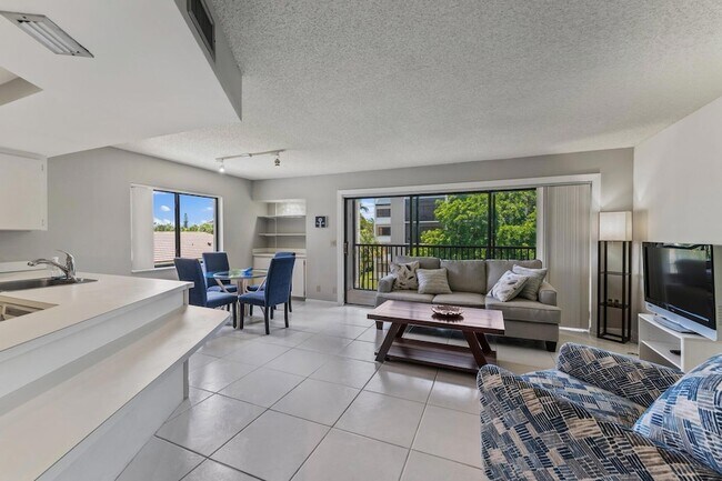 Building Photo - 1605 S US Hwy 1