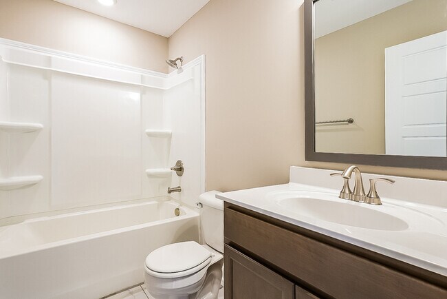 Building Photo - 394 Dugger Dr