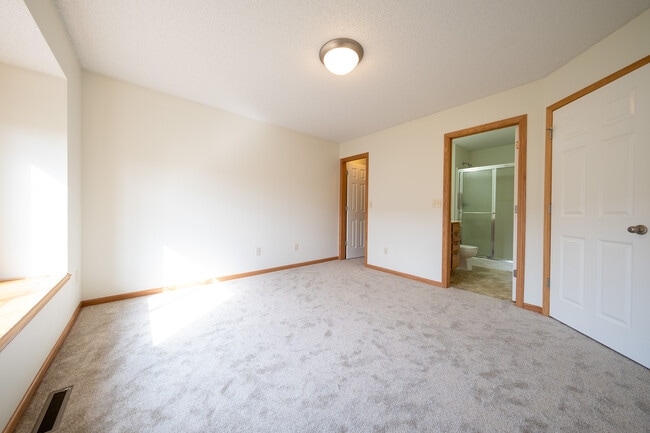 Building Photo - 14137 Wilds Path NW
