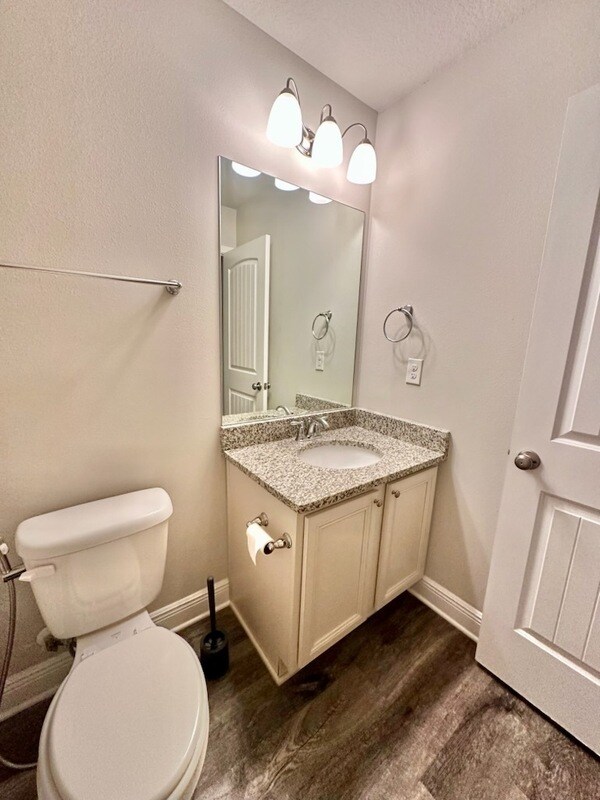 Building Photo - 89 Crossing Ln