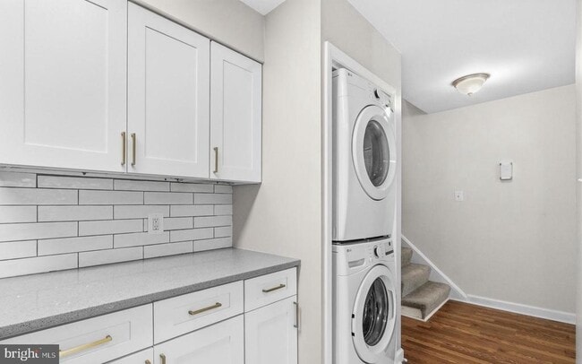 Building Photo - 19728 Wootton Ave