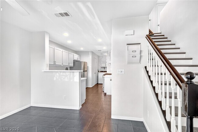 Building Photo - 224 Star Cluster Cir