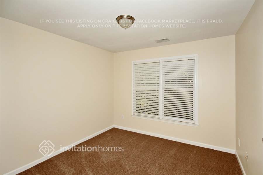 Building Photo - 174 Homestead Dr