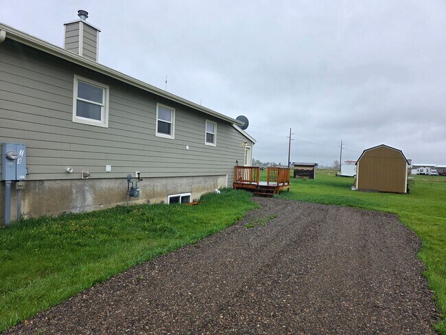 Building Photo - 184 Baileys Way