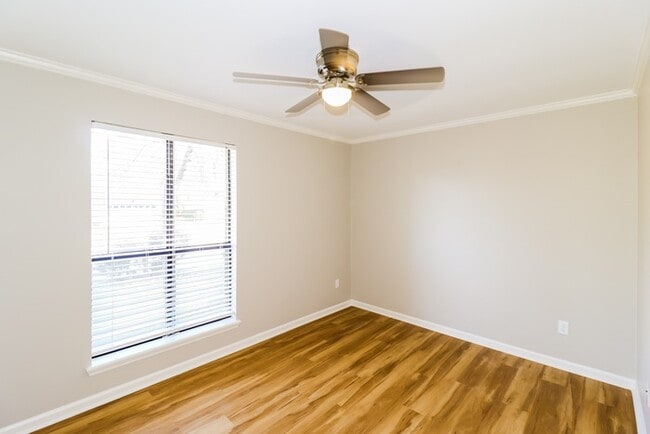 Building Photo - 16 Turtle Creek Ct