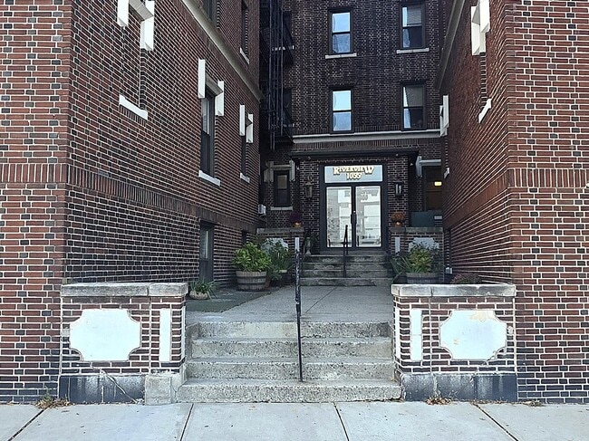 Building Photo - 1055 JFK Blvd E