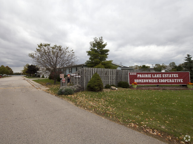 Building Photo - Prairie Lake Estates