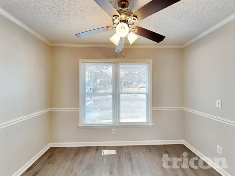 Building Photo - 216 Netherland Dr