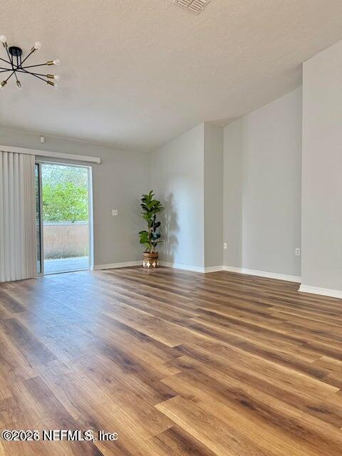 Building Photo - 185 King Arthur Ct