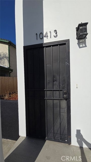 Building Photo - 10413 Avalon Blvd